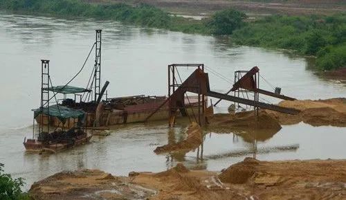 杜絕非法采砂，機(jī)制砂生產(chǎn)才是長久之道！