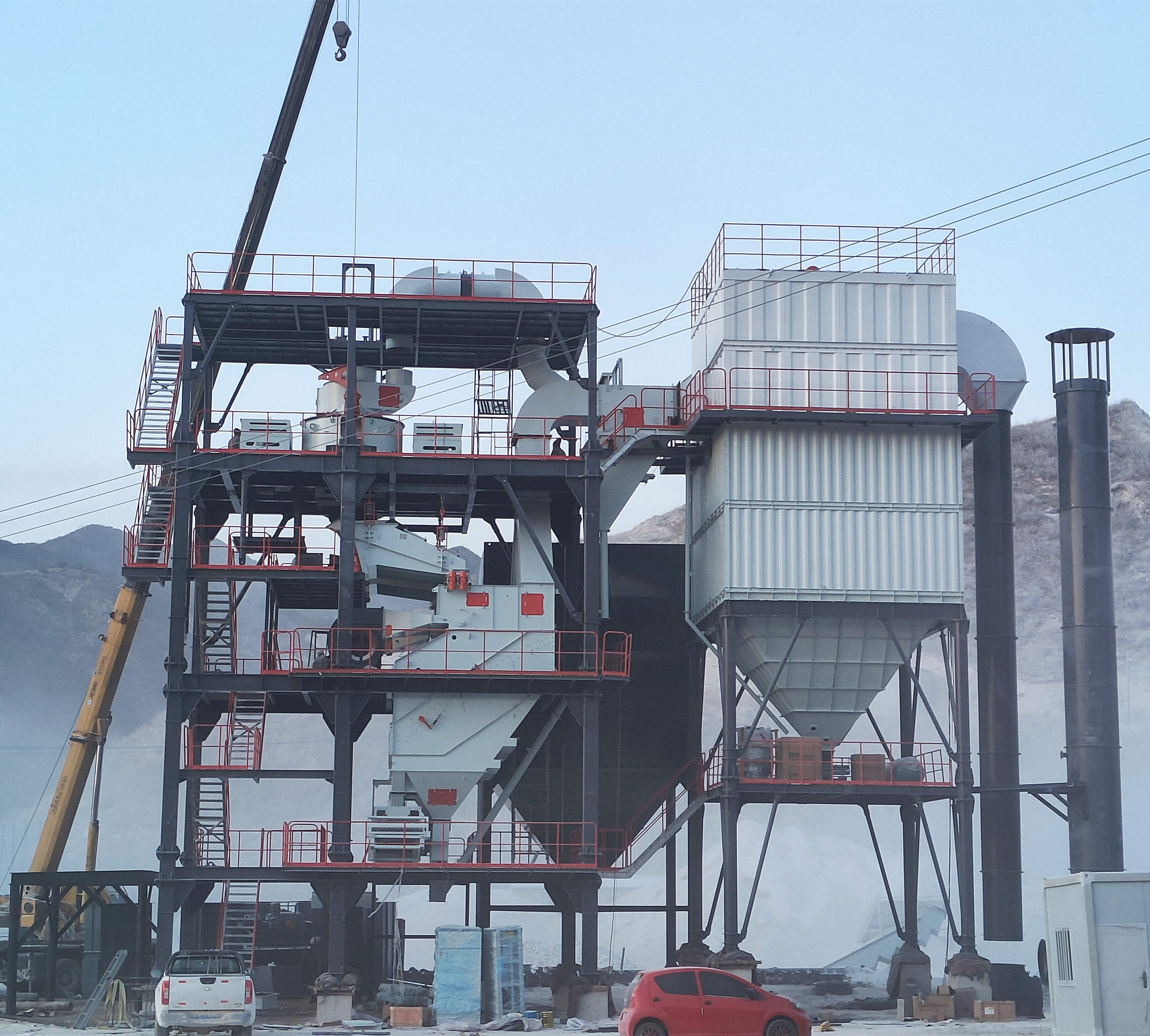 礦山建設(shè)不停？制砂剛需？上這套制砂樓！